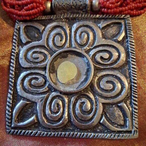 Vtg Tribal Multi Strand Seed Bead Necklace with Large Silver Pendant - Defective - Picture 4 of 5